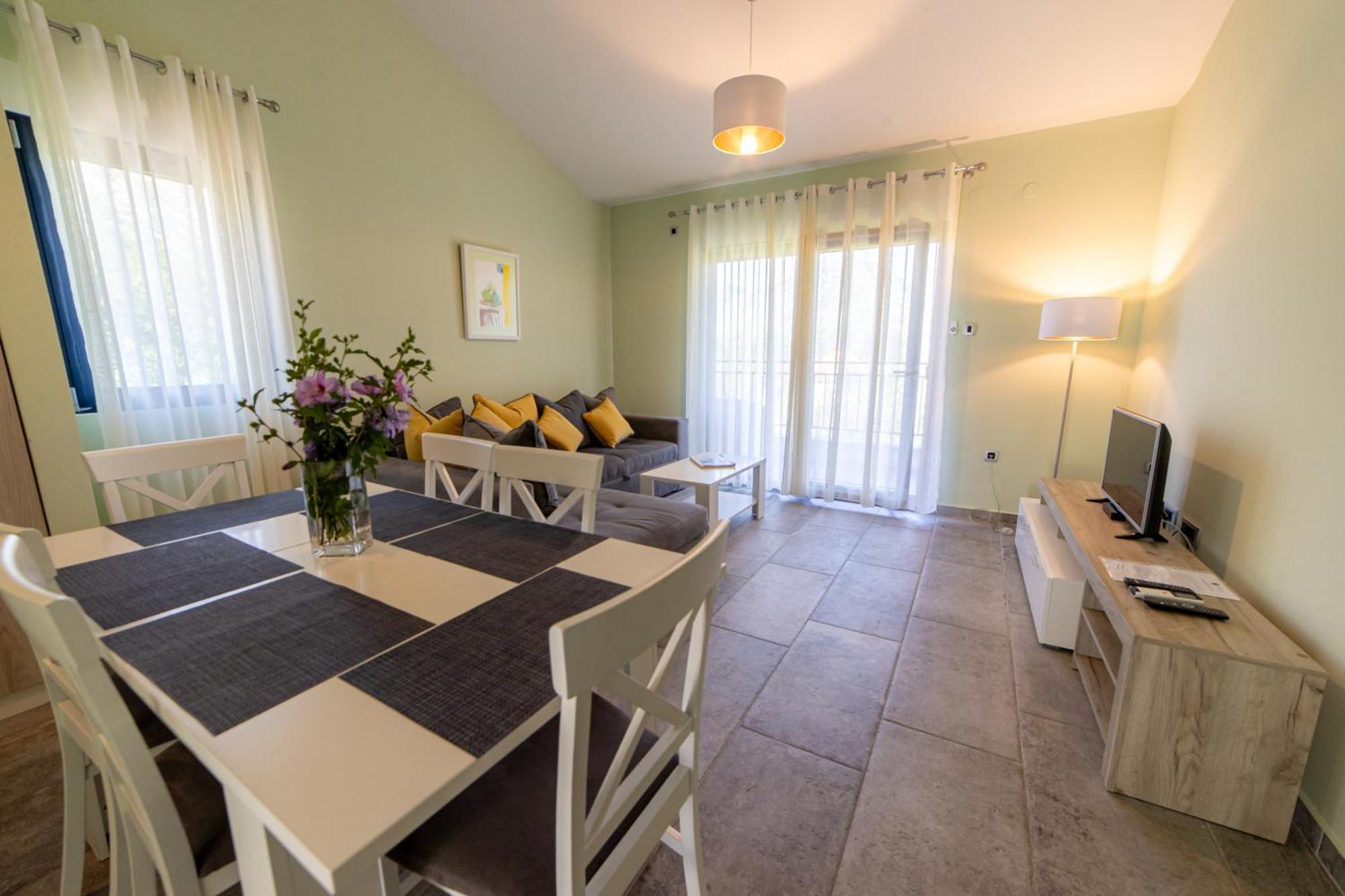 Green Bay Apartments Morinj كوتور المظهر الخارجي الصورة