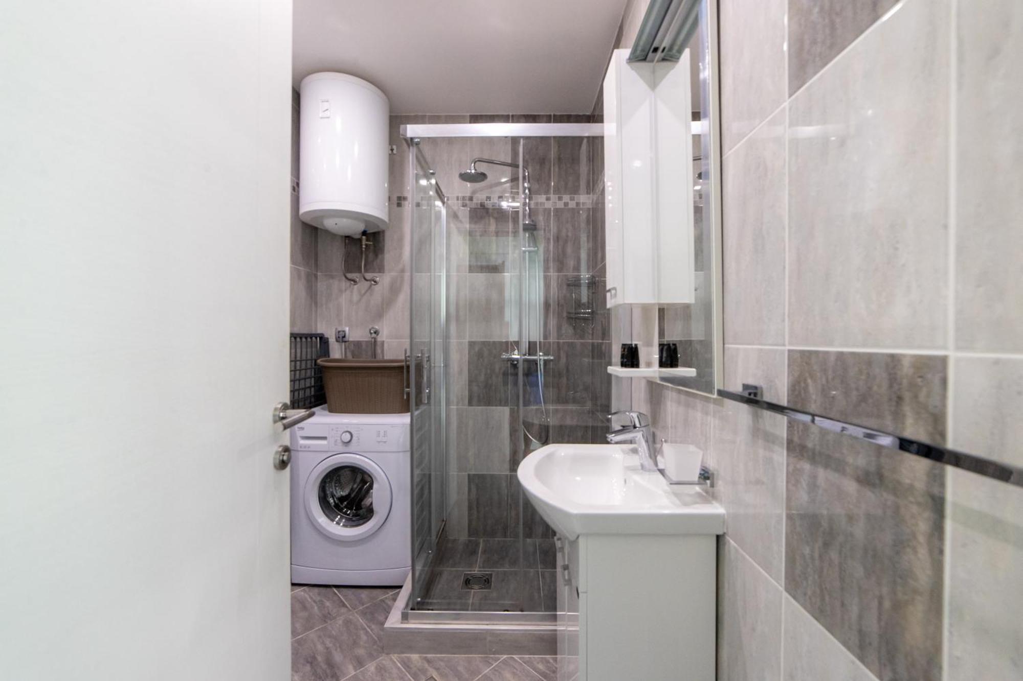 Green Bay Apartments Morinj كوتور المظهر الخارجي الصورة