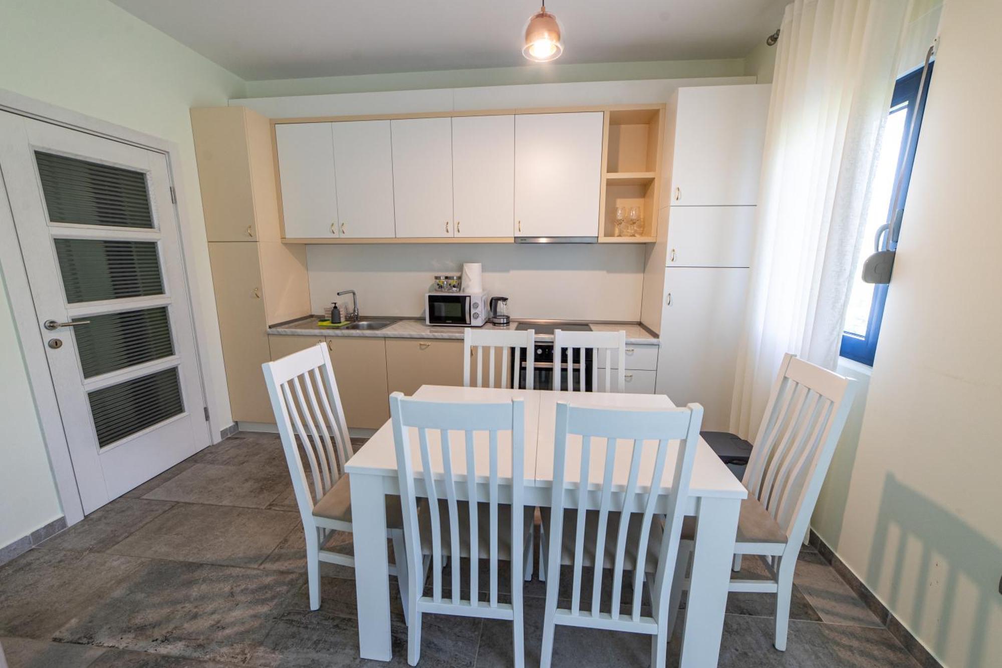 Green Bay Apartments Morinj كوتور المظهر الخارجي الصورة