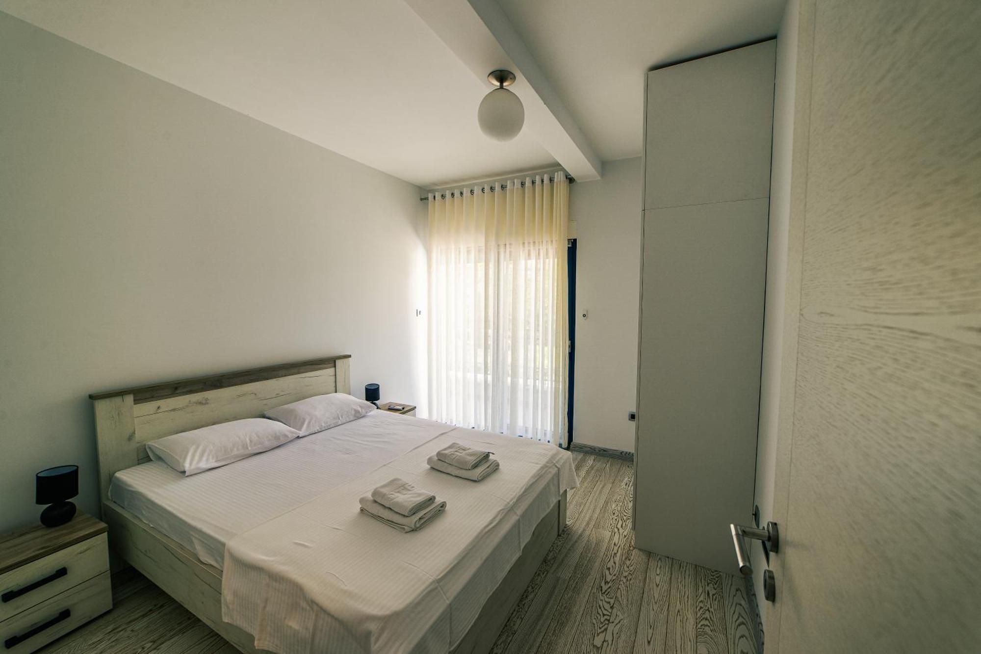 Green Bay Apartments Morinj كوتور المظهر الخارجي الصورة