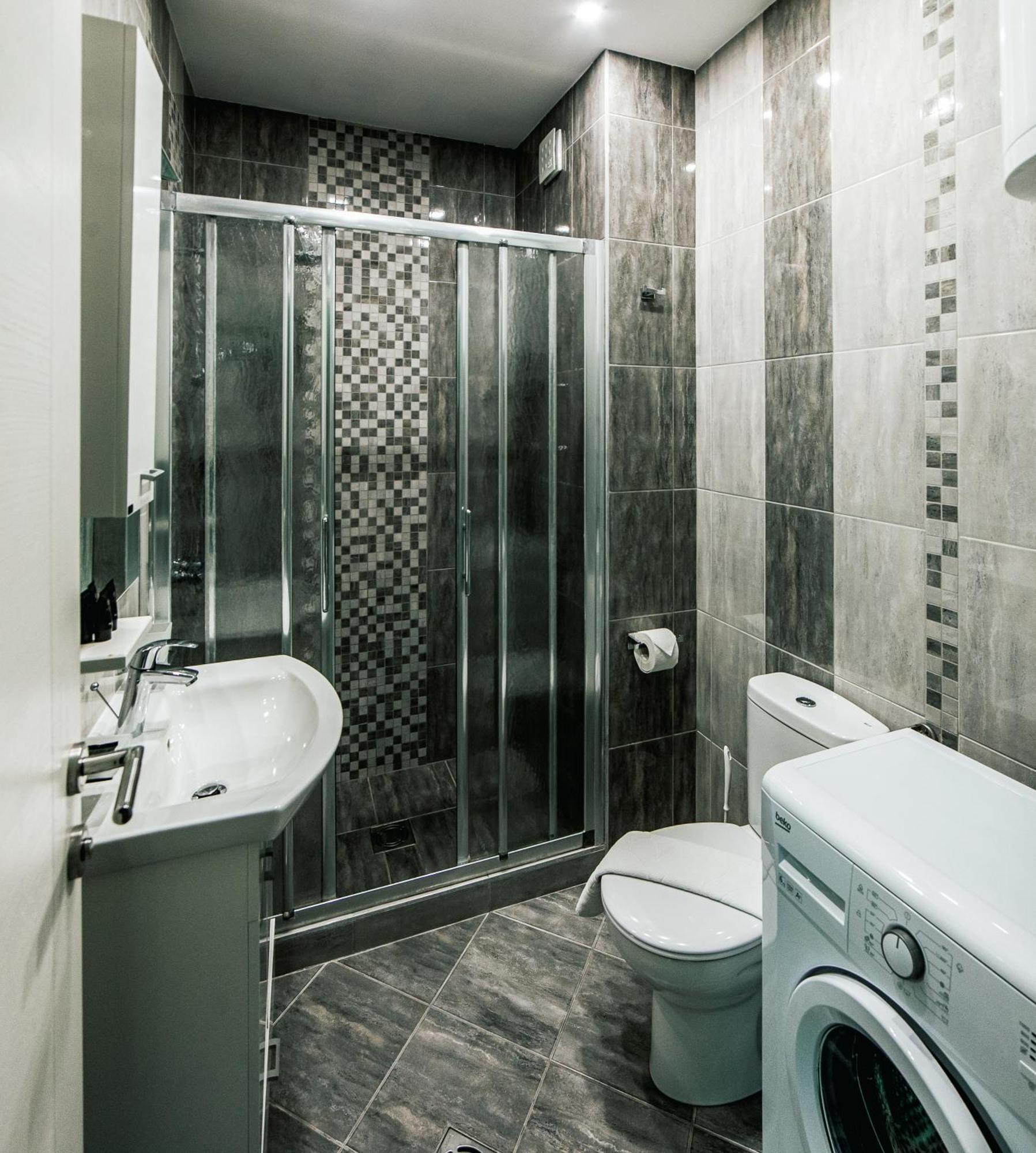 Green Bay Apartments Morinj كوتور المظهر الخارجي الصورة